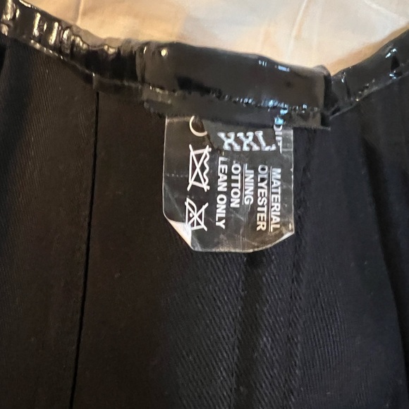 Top Drawer Daisy Corset - Picture 5 of 5